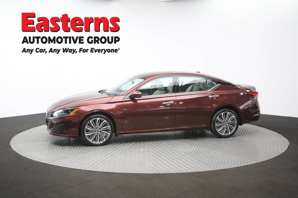 Used 2024 Nissan Altima 2.5 SL AWD/4WD image 62
