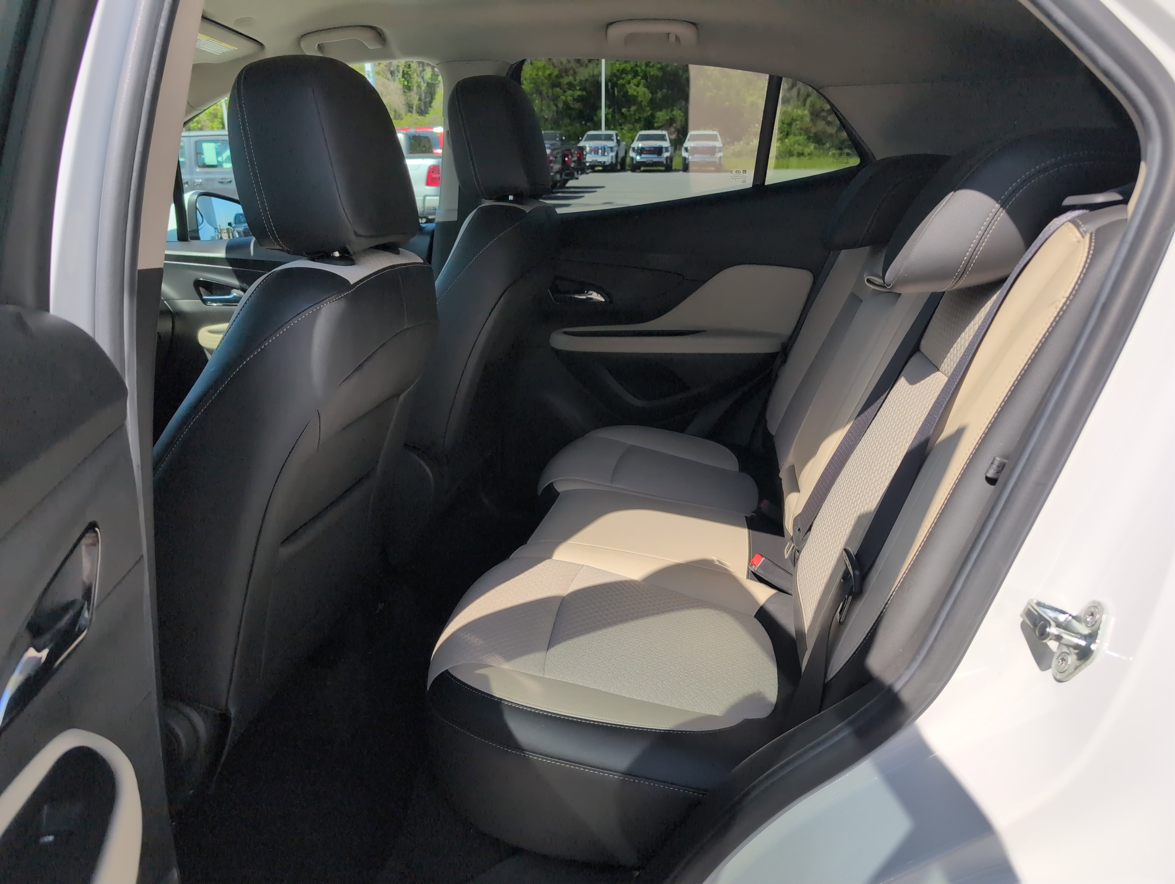 Used 2017 Buick Encore Sport Touring w/ Safety Package image 28