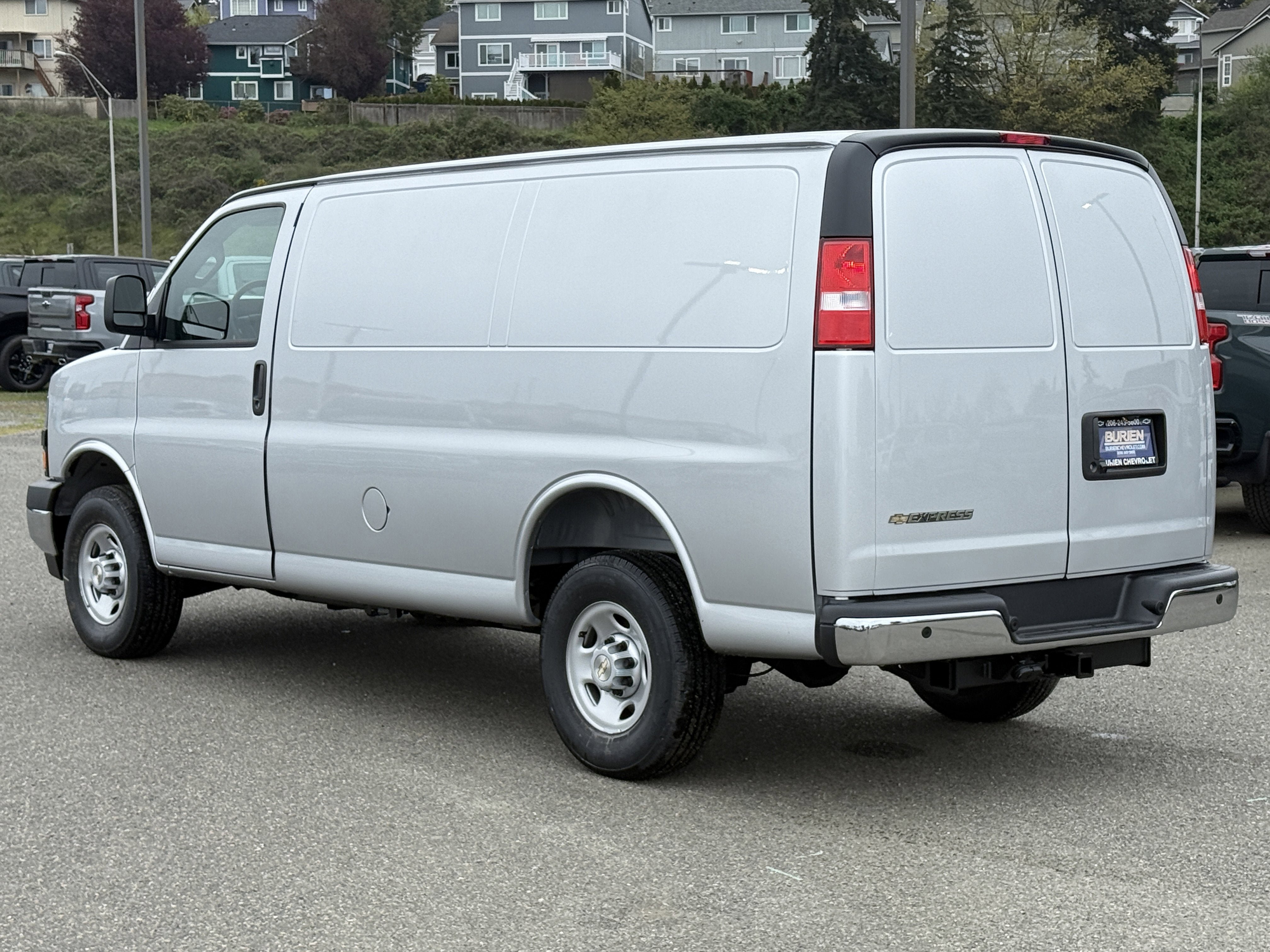 New 2026 Chevrolet Express 2500 RWD image 3