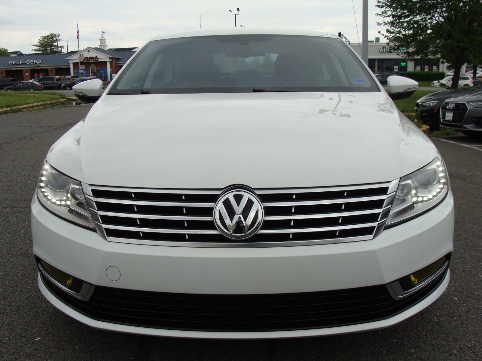 Used 2016 Volkswagen CC Sport FWD image 2