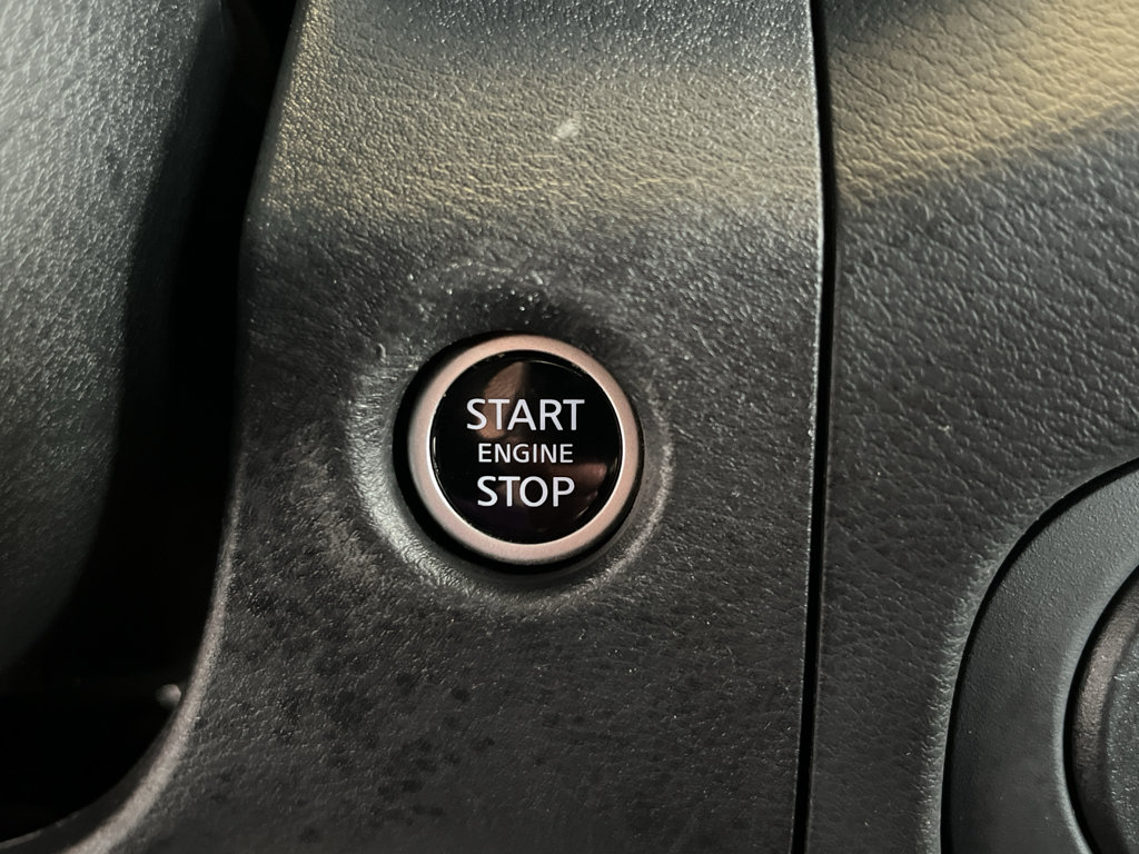 Used 2023 Nissan Frontier Pro-X w/ Technology Package RWD image 19