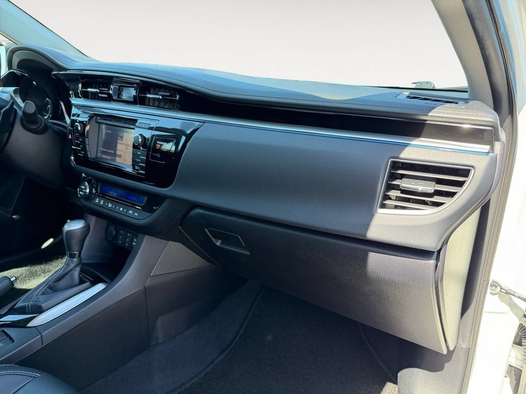 Used 2016 Toyota Corolla S Premium FWD image 27