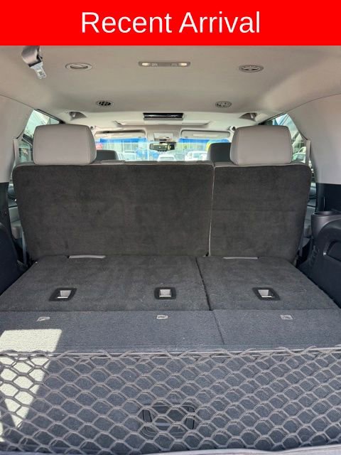 Used 2015 Chevrolet Tahoe LT image 11