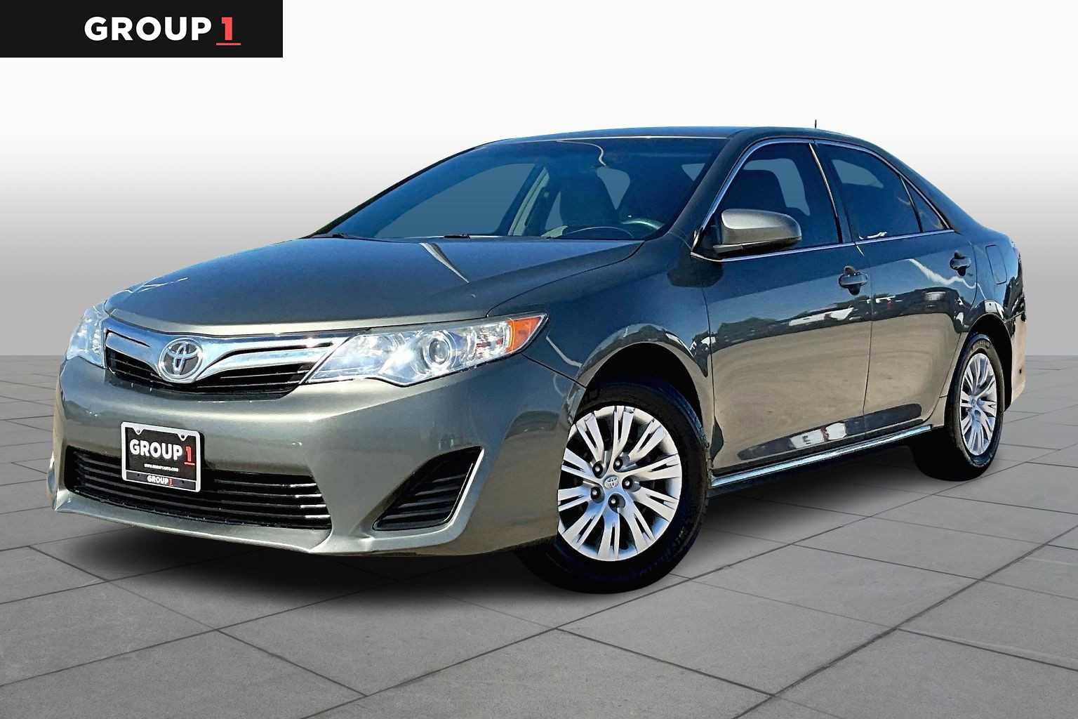 Used 2014 Toyota Camry LE