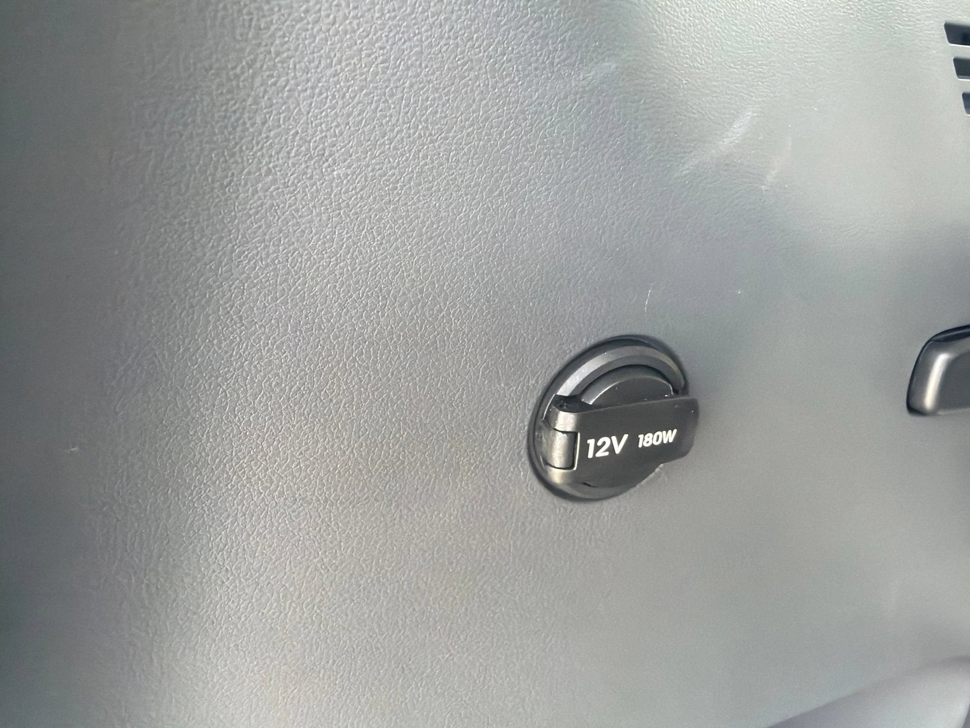 Used 2024 Hyundai Santa Fe SE FWD image 14