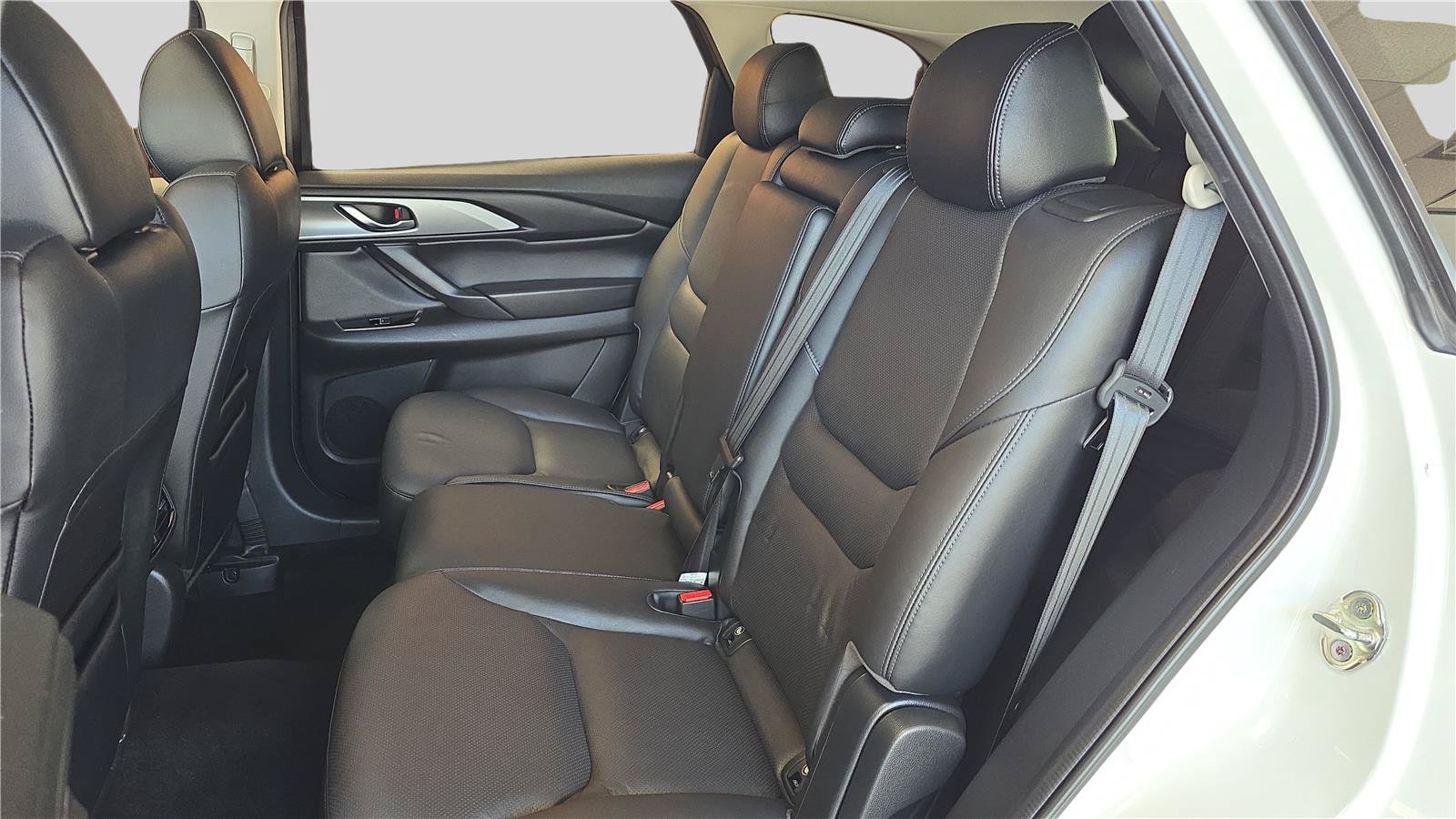 Used 2023 MAZDA CX-9 Touring Plus AWD/4WD image 18