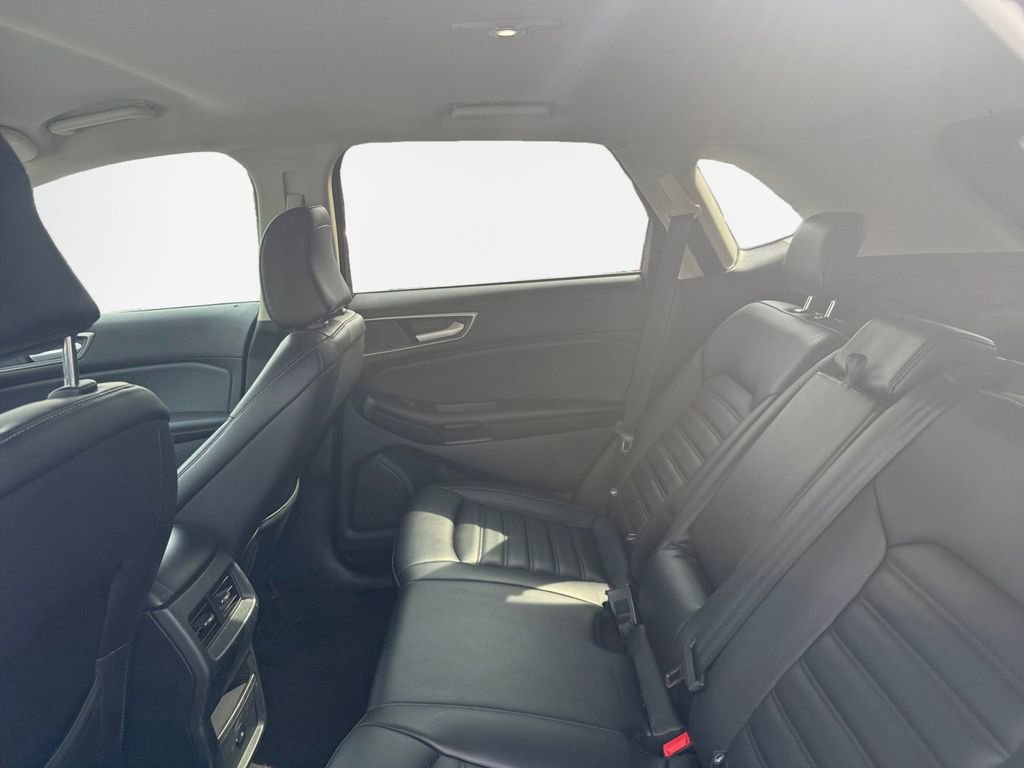 Used 2024 Ford Edge SEL image 22