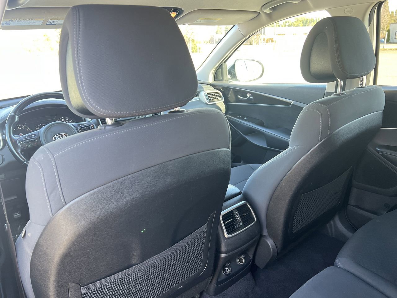 Used 2016 Kia Sorento LX w/ LX Convenience Package image 21