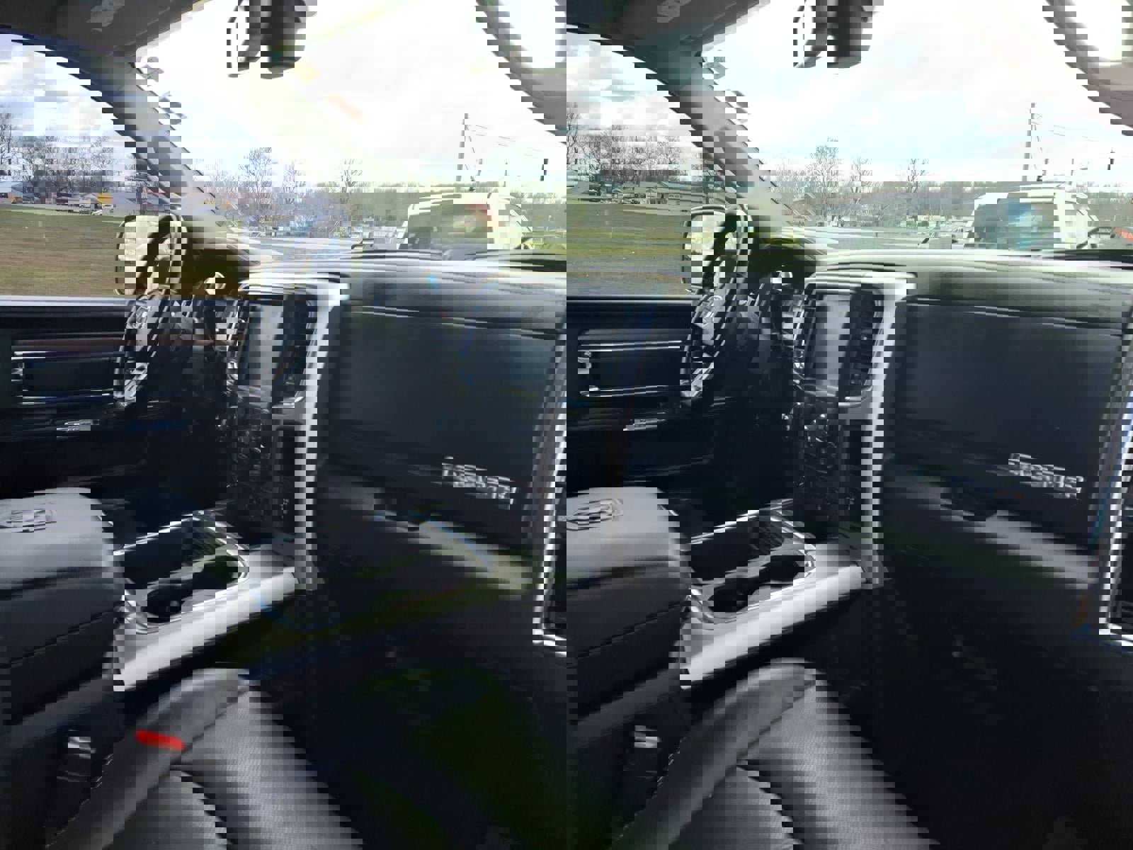 Used 2018 RAM 3500 Laramie image 20