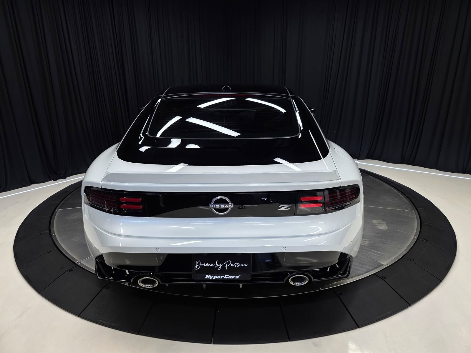 Used 2023 Nissan Z w/ Floor Mat Package (L93) RWD image 12