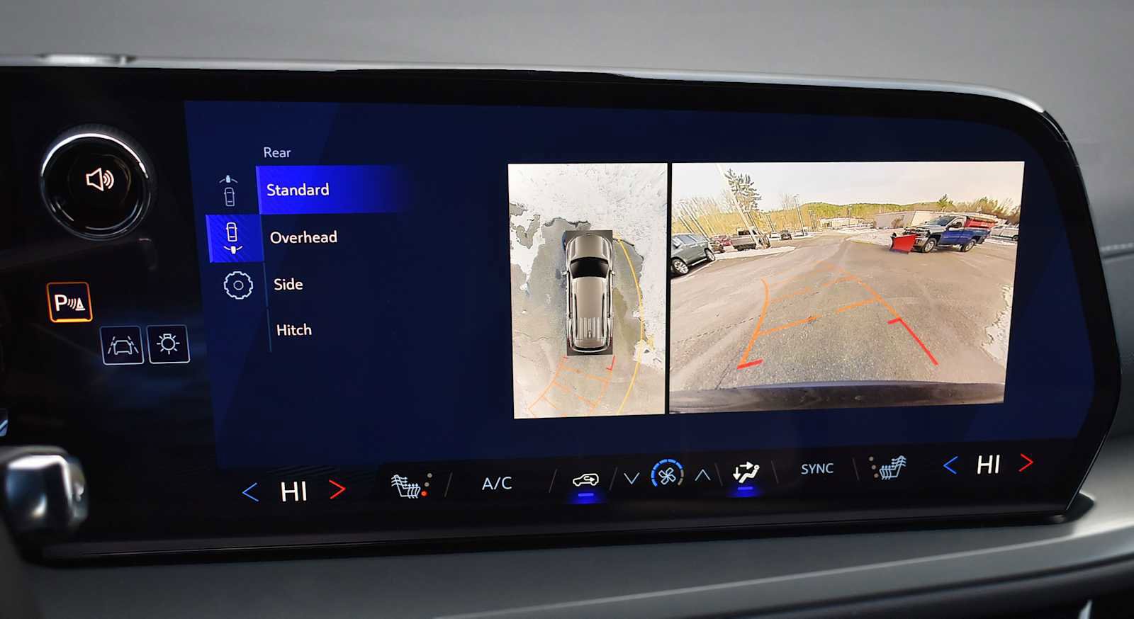 New 2026 Chevrolet Traverse LT w/ Midnight/Sport Edition image 19