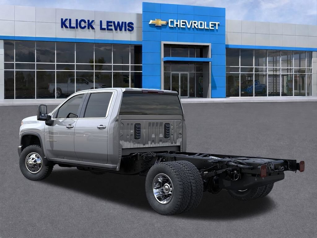 New 2026 Chevrolet Silverado 3500 LT w/ Convenience Package AWD/4WD image 3