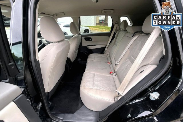 Used 2025 Nissan Rogue SV FWD image 26