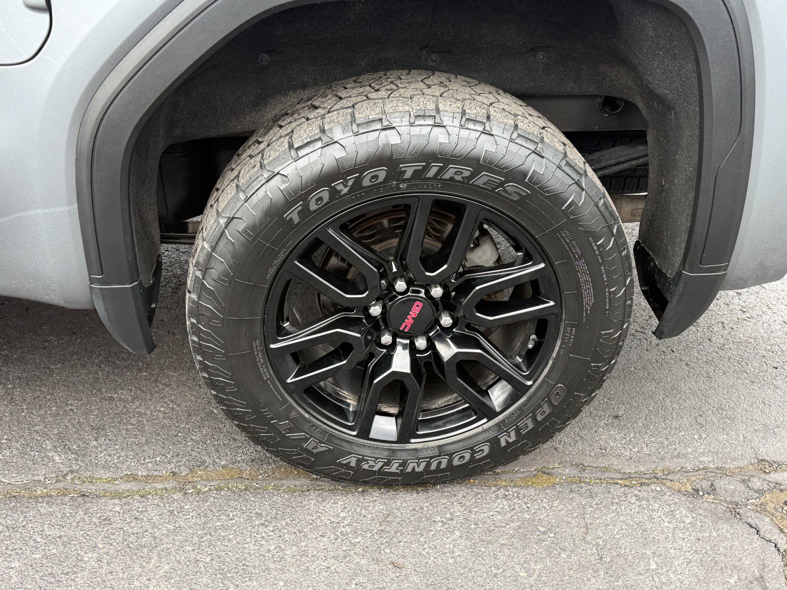 Used 2021 GMC Sierra 1500 Elevation w/ X31 Off-Road Package AWD/4WD image 10
