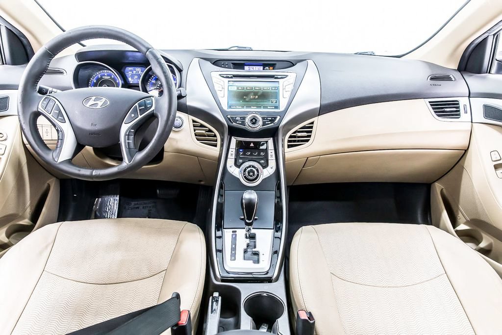 Used 2012 Hyundai Elantra Limited w/ Technology Pkg 5 FWD image 18