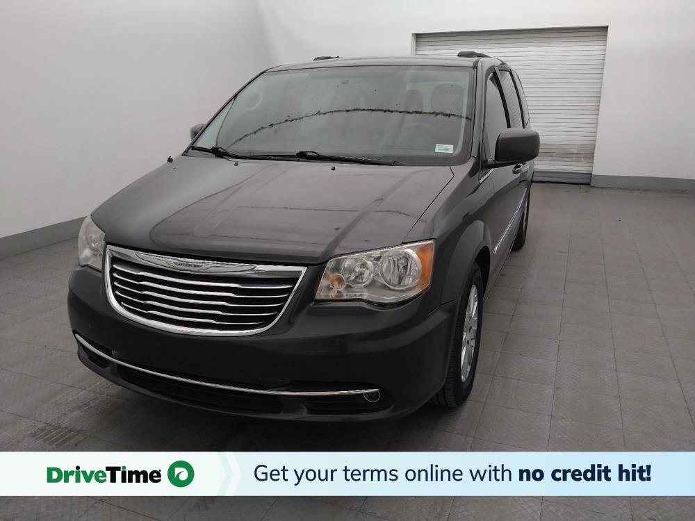 Used 2016 Chrysler Town & Country Touring
