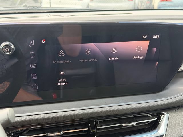 Used 2025 Buick Envista Sport Touring w/ Convenience II Package FWD image 20