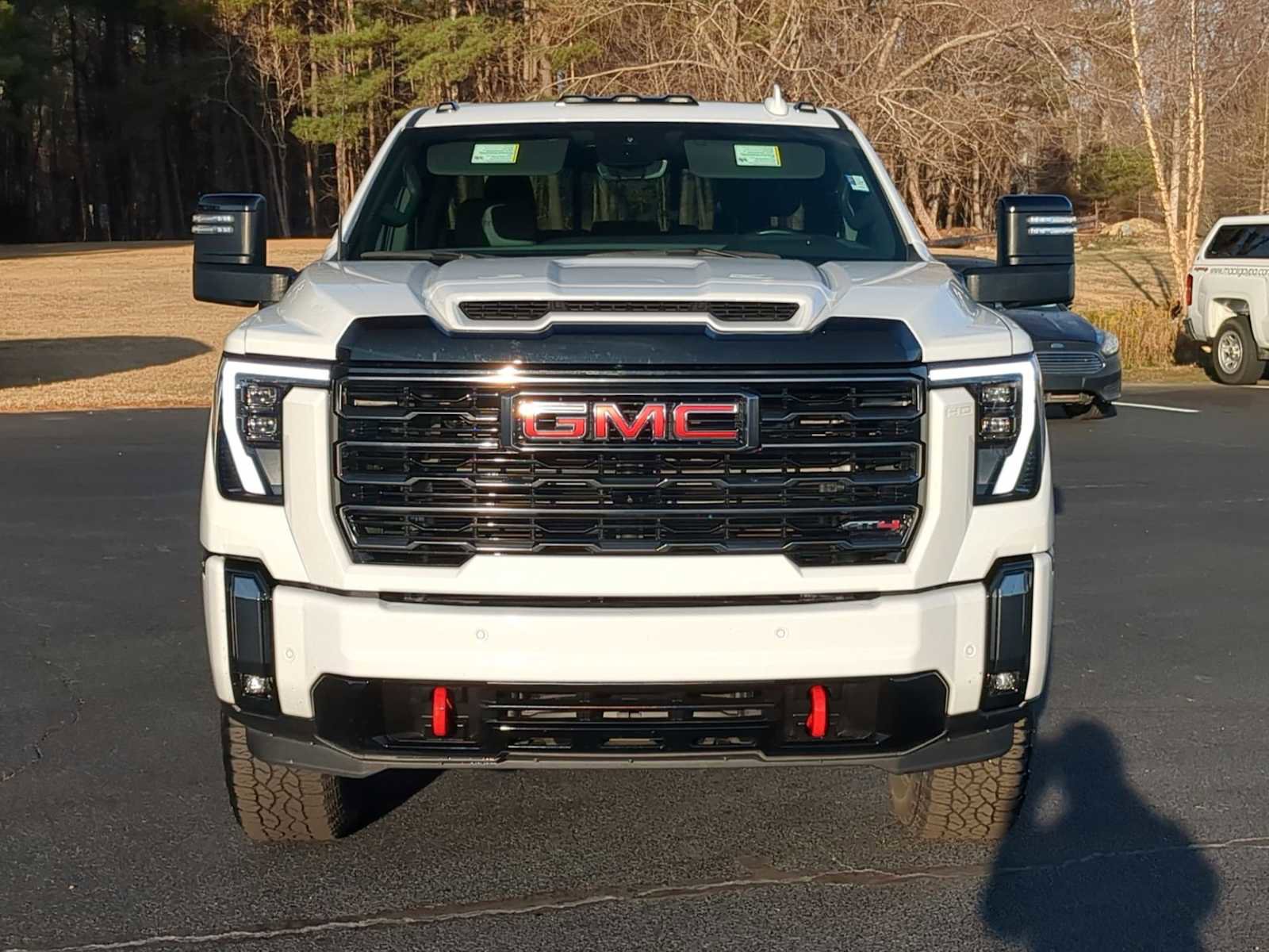 Used 2024 GMC Sierra 2500 AT4 w/ AT4 Premium Plus Package image 3
