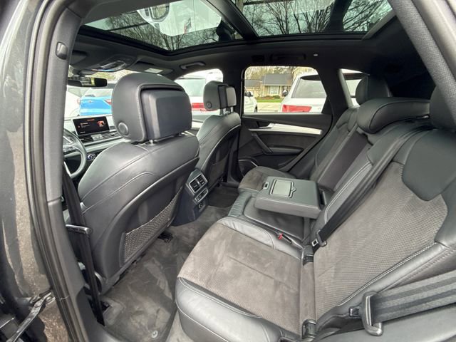 Used 2018 Audi SQ5 Premium Plus image 38
