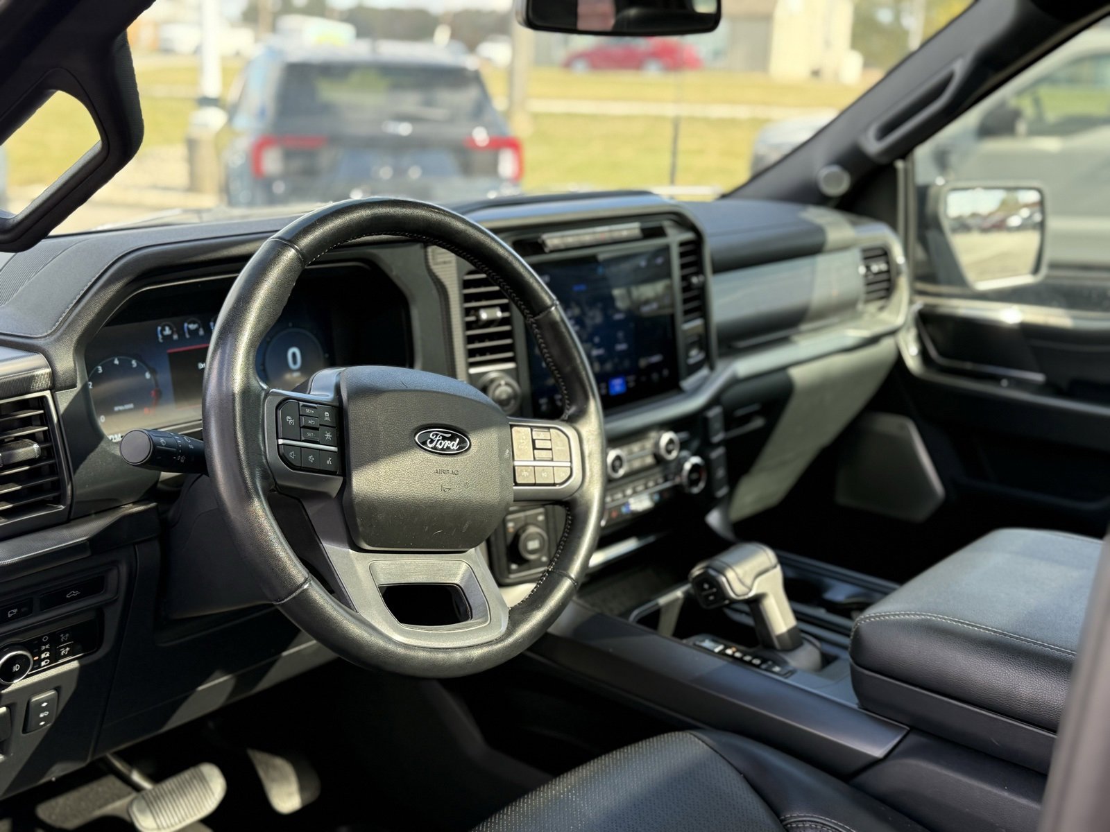 Used 2024 Ford F150 Lariat w/ Equipment Group 502A High image 8