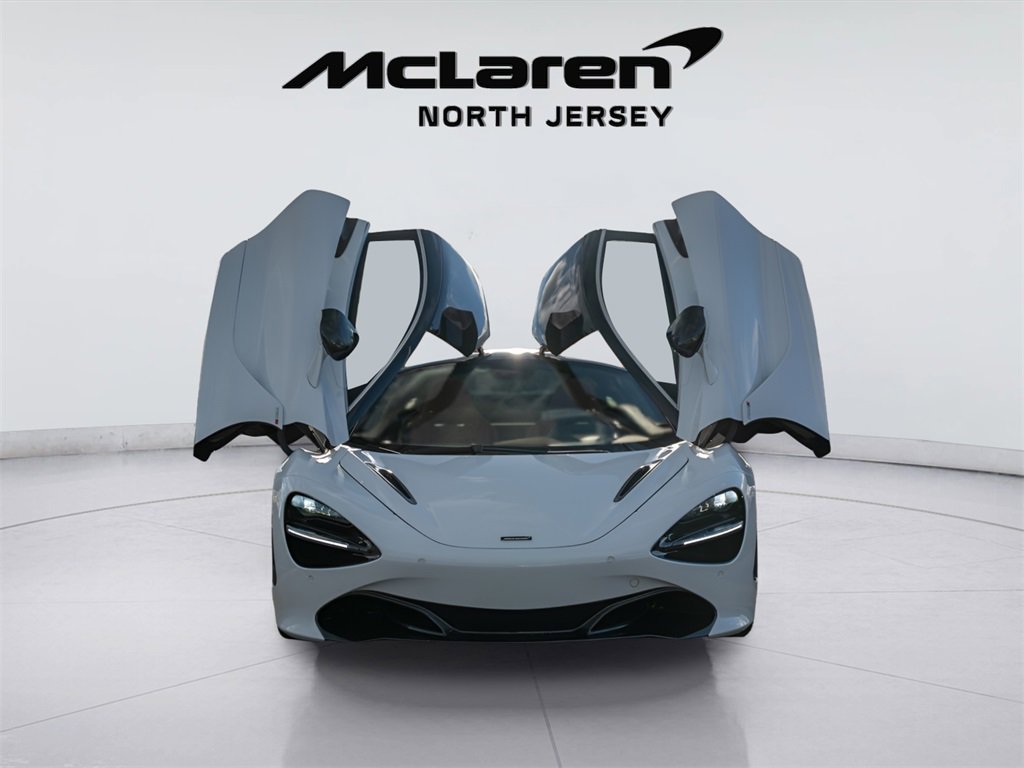 Used 2018 McLaren 720S image 4