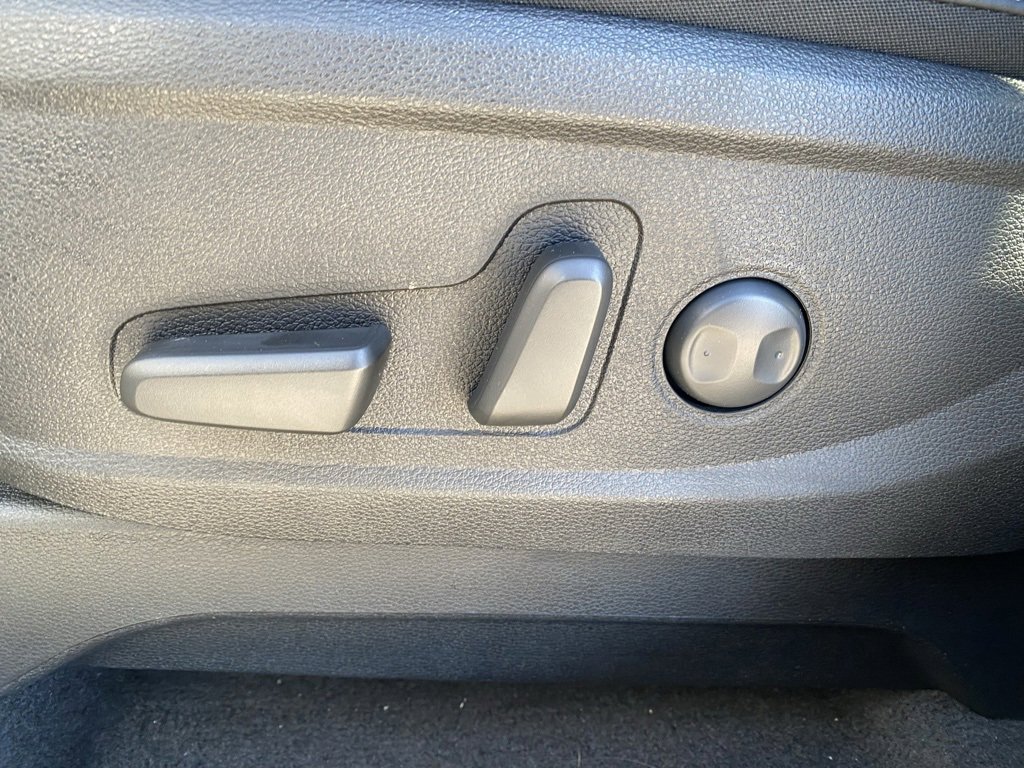 New 2025 Kia Telluride S image 15