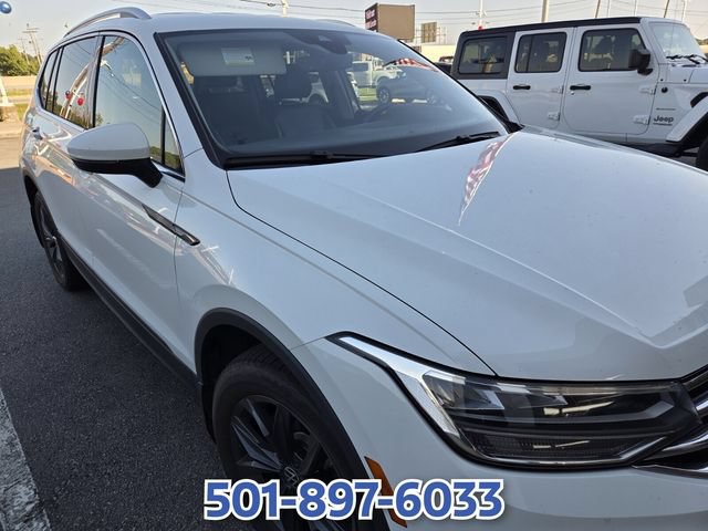 Used 2024 Volkswagen Tiguan SE FWD image 8