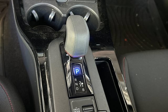 Used 2026 Toyota Prius Plug-In Hybrid FWD image 21