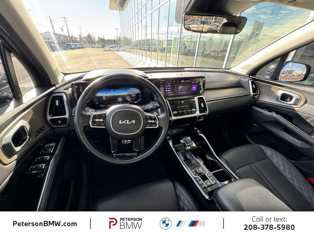 Used 2023 Kia Sorento SX Prestige image 14