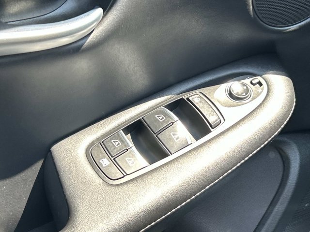 Used 2025 INFINITI QX50 Pure AWD/4WD image 19