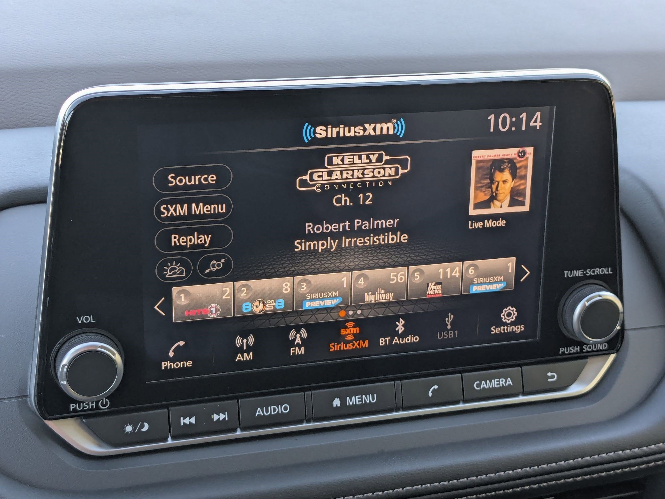 Used 2023 Nissan Rogue SV image 22