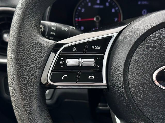 Used 2020 Kia Forte LXS FWD image 11