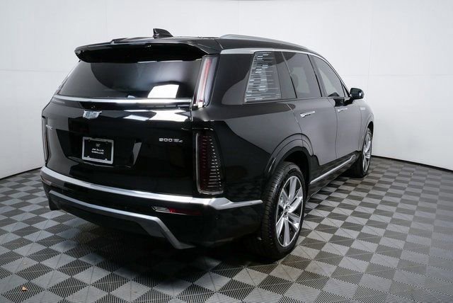 New 2026 Cadillac Vistiq Luxury image 3