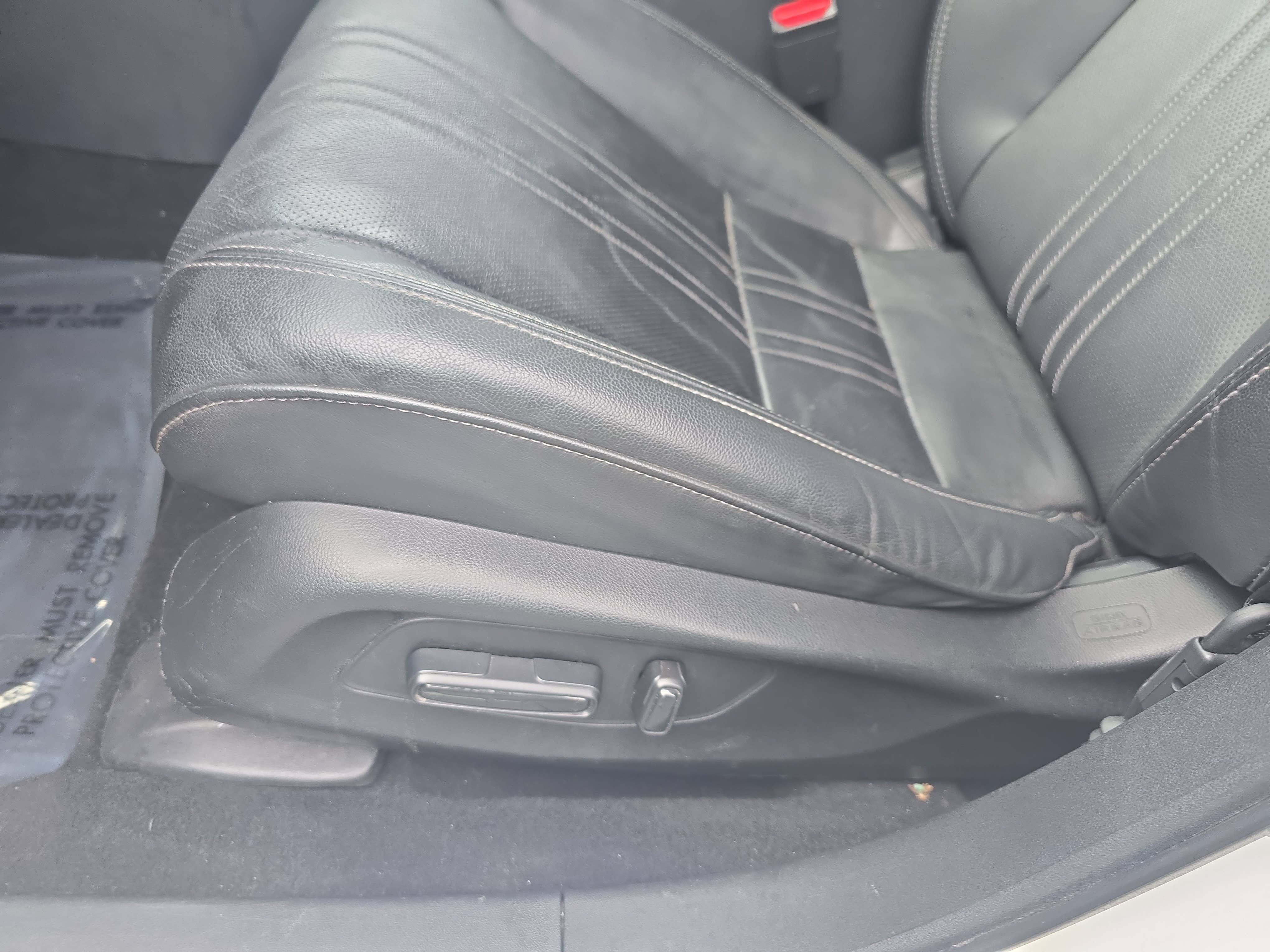 Certified 2024 Honda HR-V EX-L image 28
