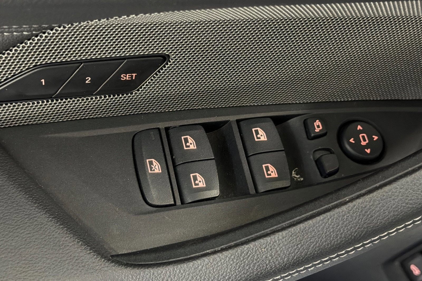 Used 2023 BMW i4 eDrive35 w/ Premium Package image 14