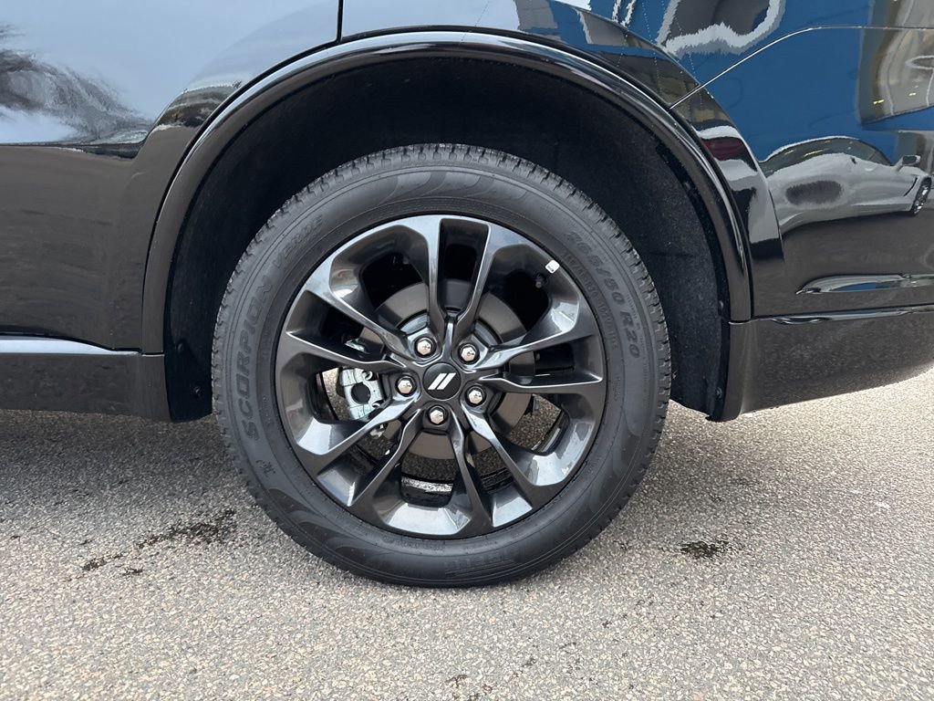 Used 2025 Dodge Durango GT image 14