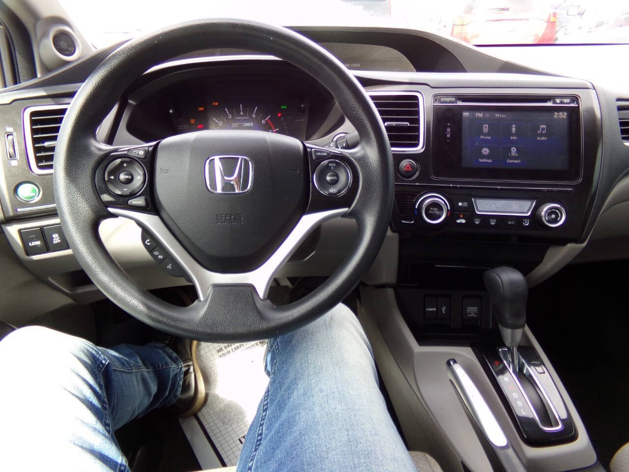 Used 2015 Honda Civic Hybrid Sedan image 27