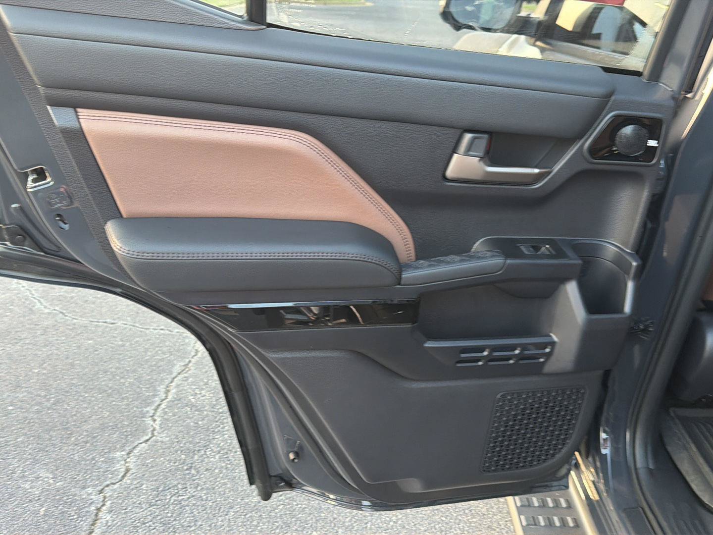 Certified 2026 Toyota 4Runner Limited RWD image 17