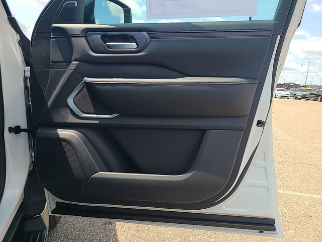 New 2026 Nissan Armada Platinum AWD/4WD image 26