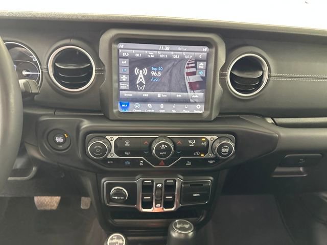 Used 2023 Jeep Wrangler Unlimited Sahara image 21