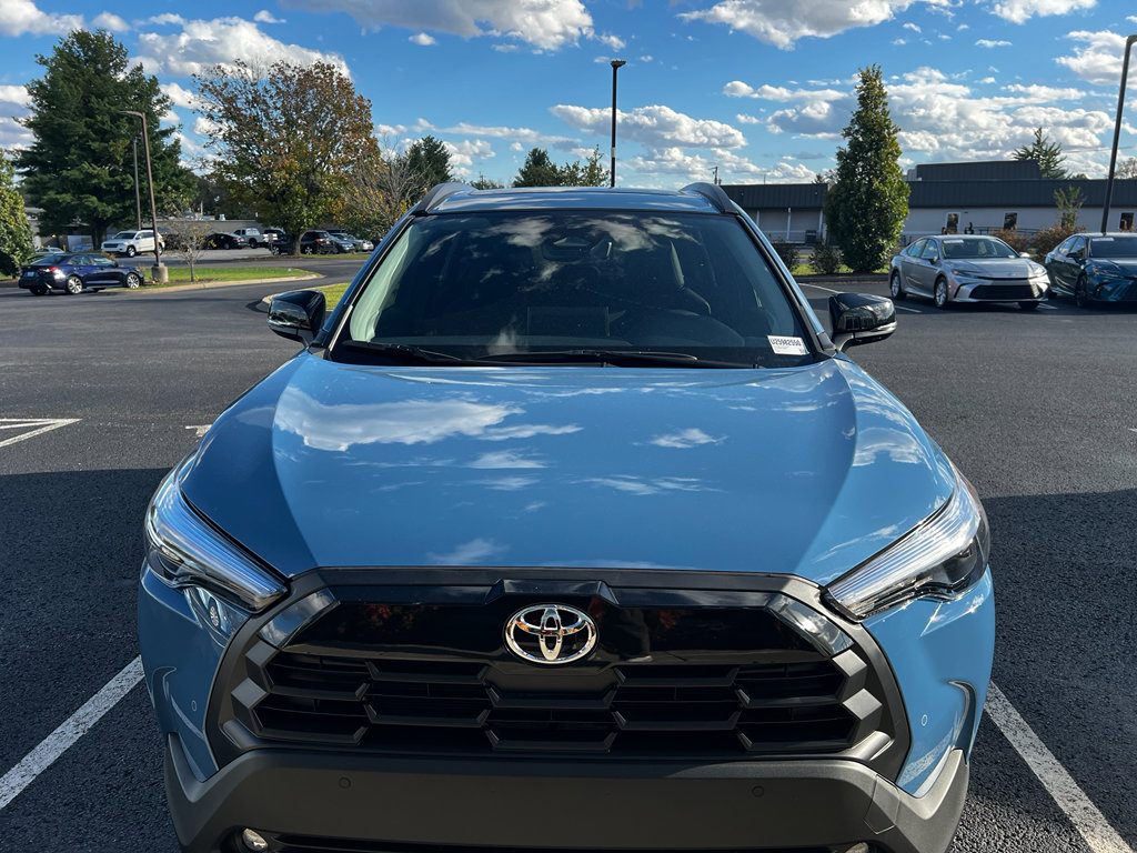 Certified 2026 Toyota Corolla Cross XLE image 6