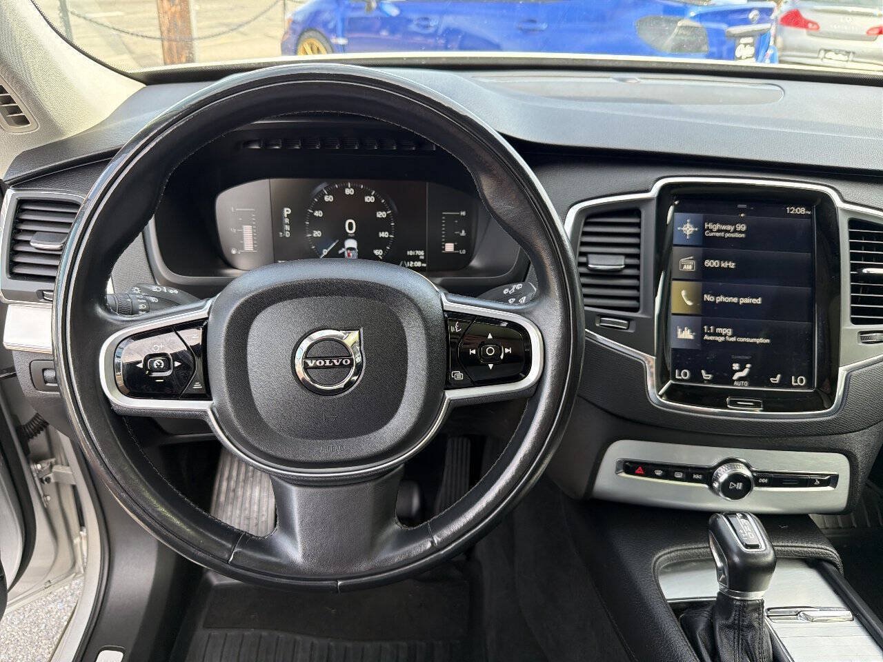 Used 2018 Volvo XC90 T5 Momentum w/ Convenience Package AWD/4WD image 29