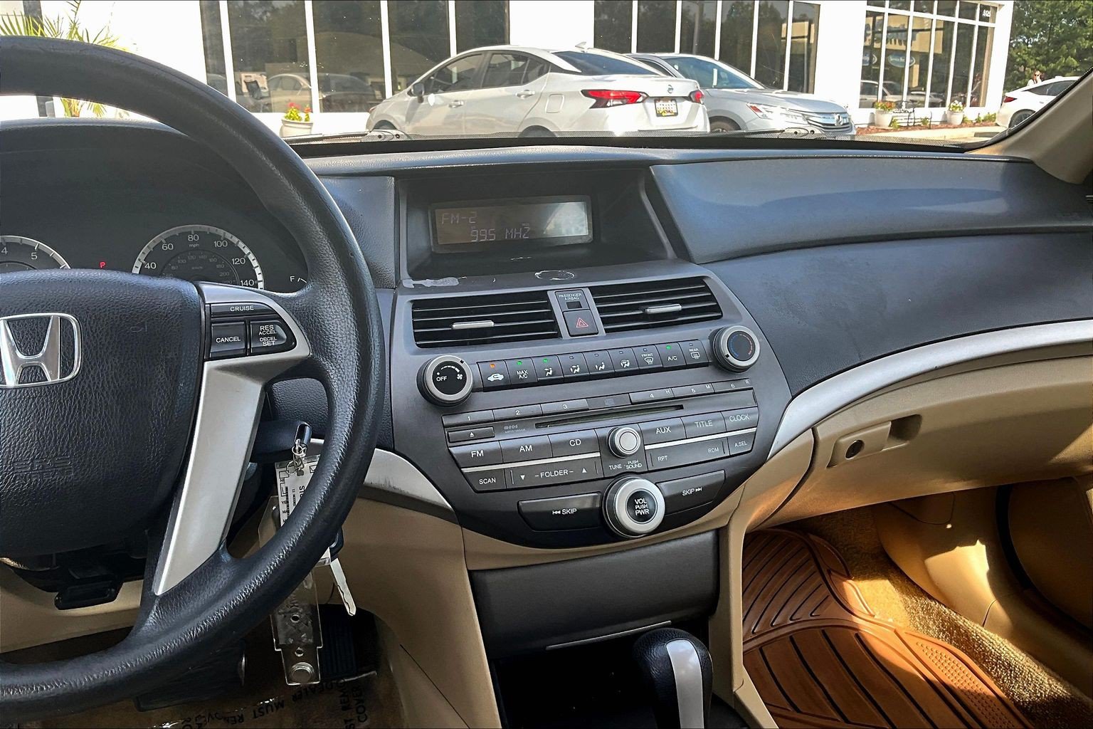 Used 2011 Honda Accord LX-P image 6