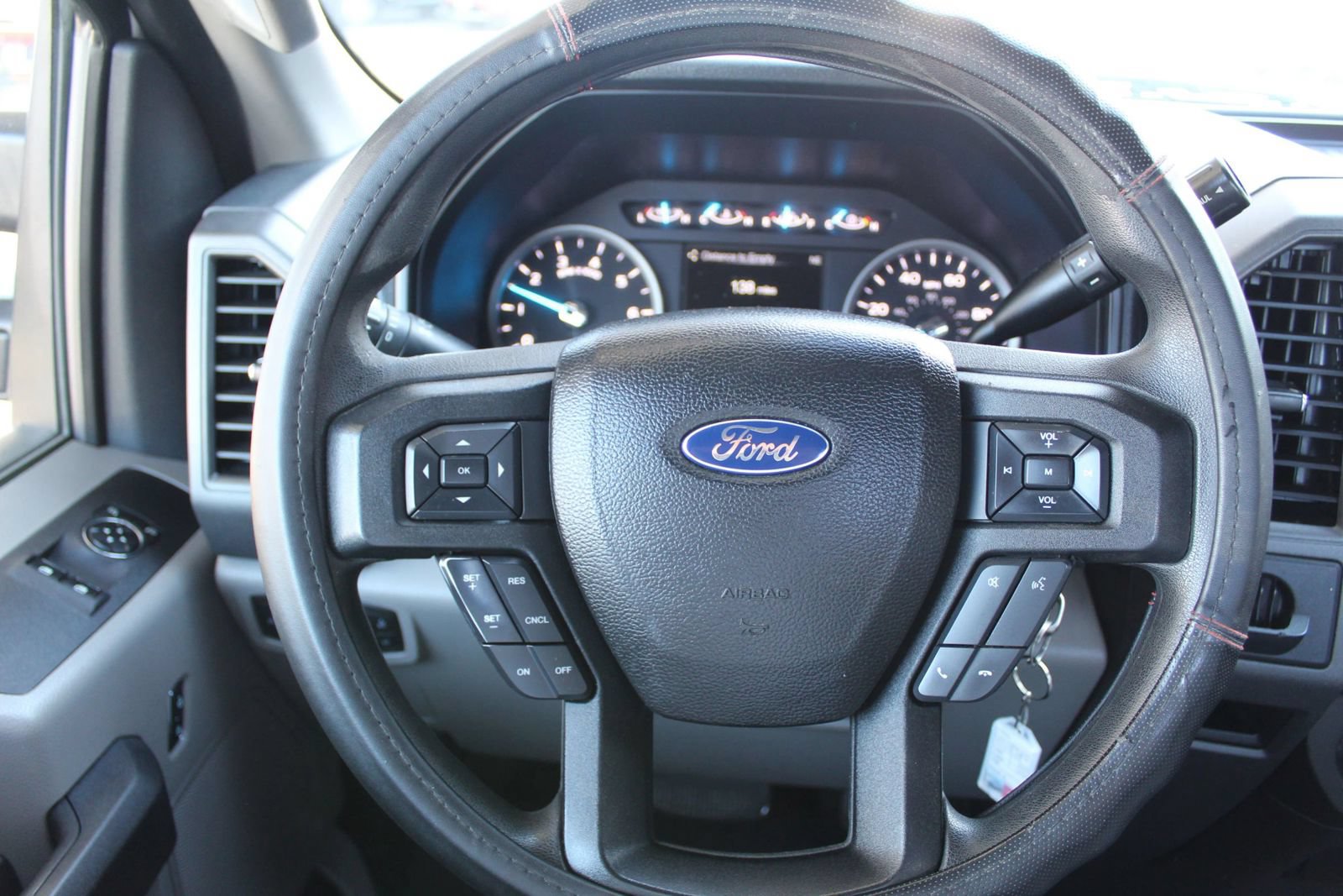 Used 2017 Ford F250 XL w/ Power Equipment Group RWD image 12