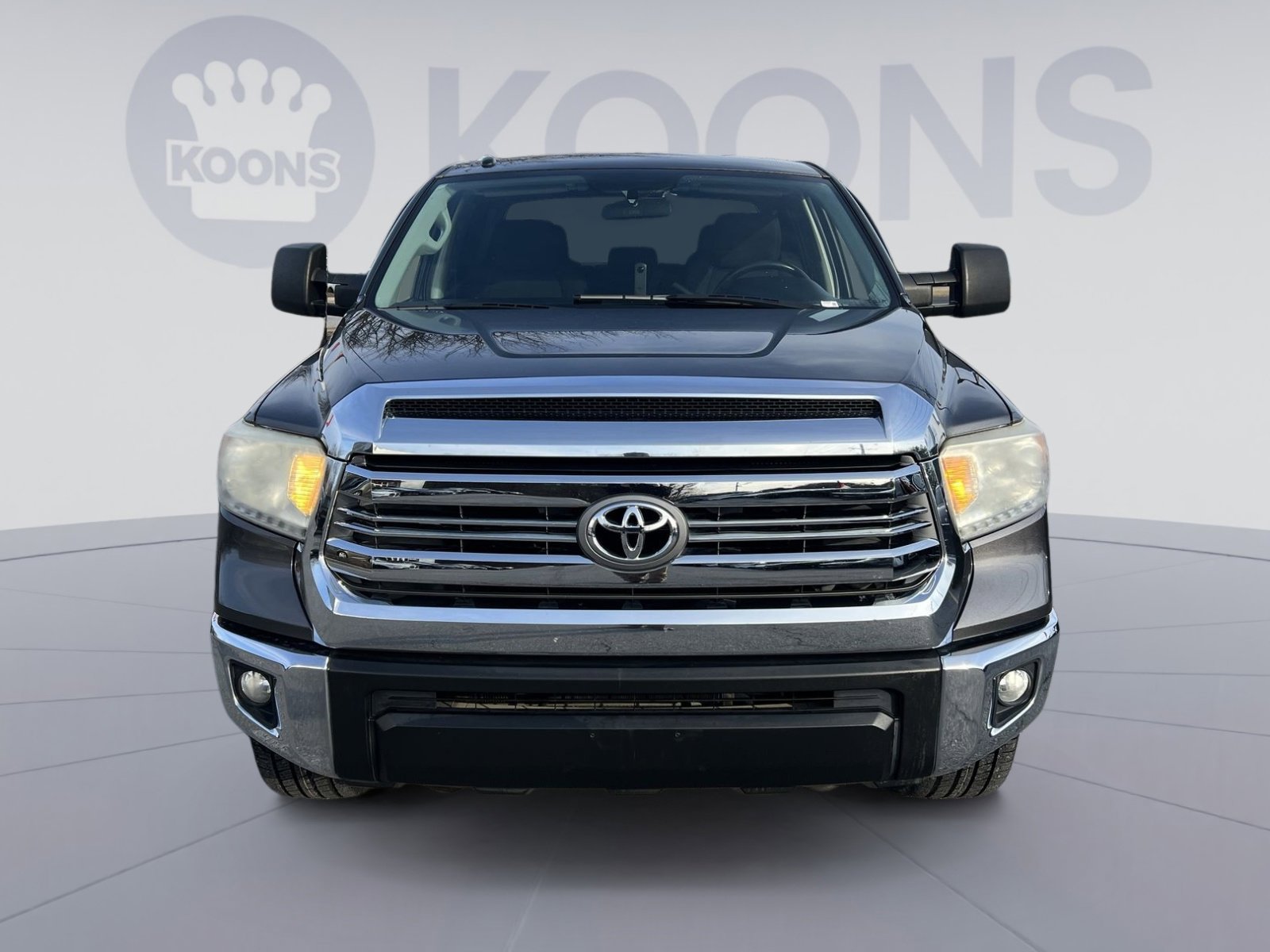 Used 2015 Toyota Tundra SR5 image 11