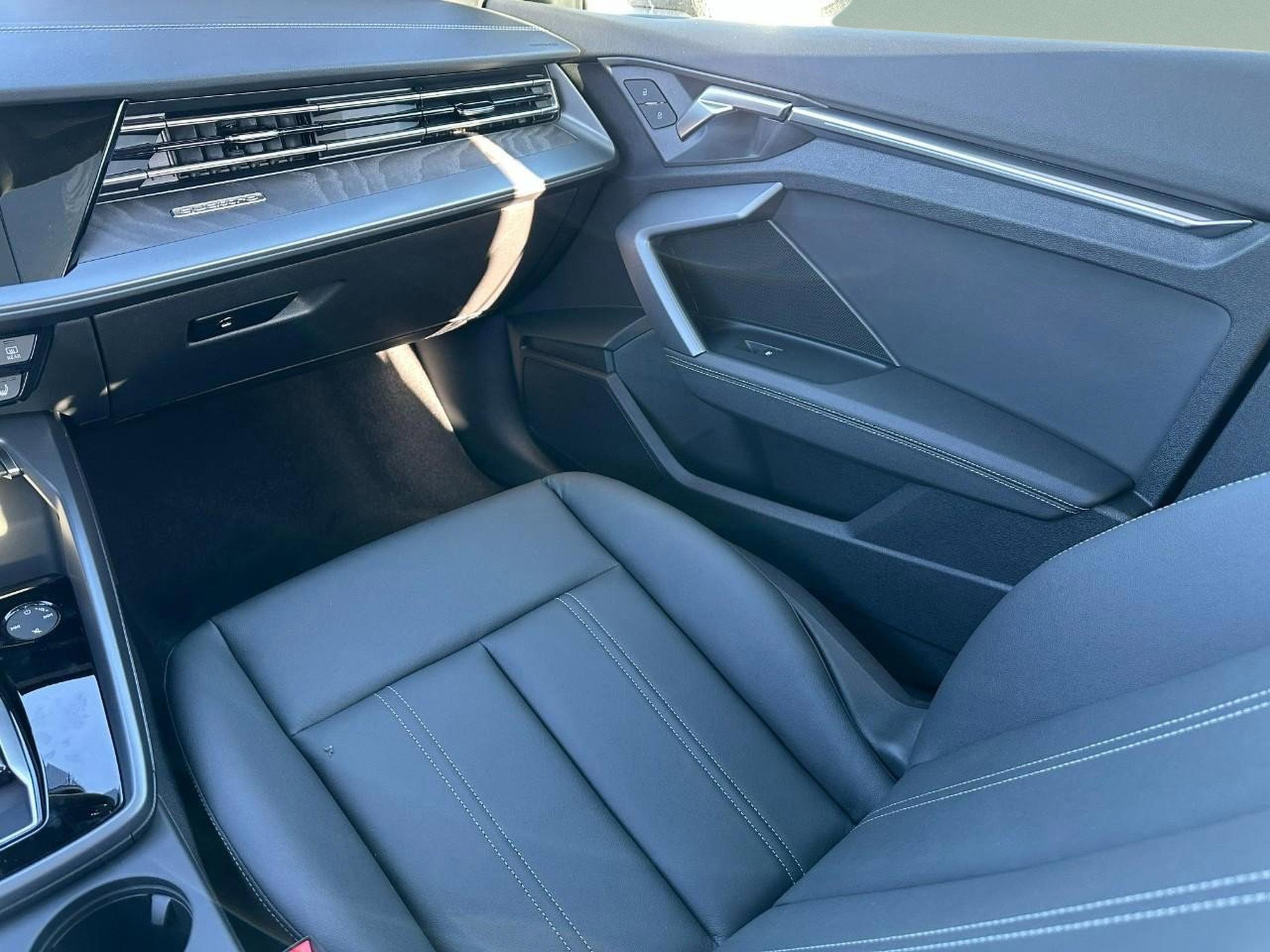 Certified 2025 Audi A3 2.0T Premium w/ Convenience Package image 18