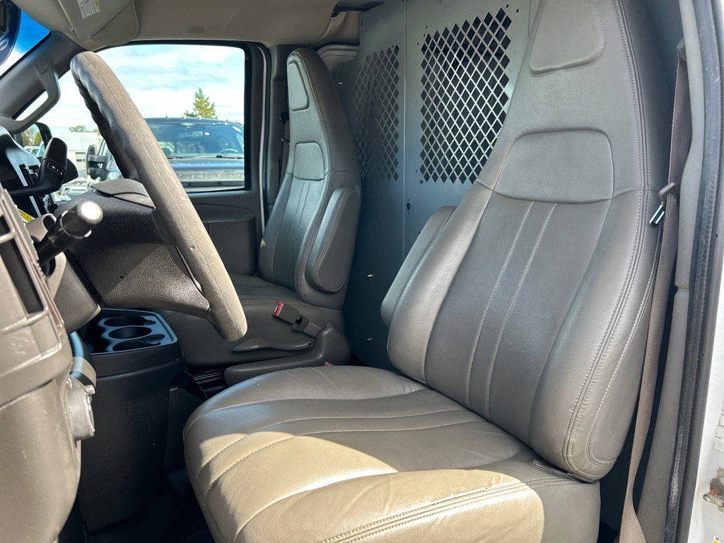 Used 2020 Chevrolet Express 2500 image 7