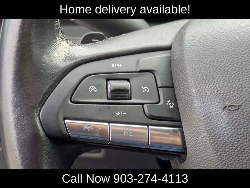 Used 2024 Cadillac XT4 Premium Luxury image 25