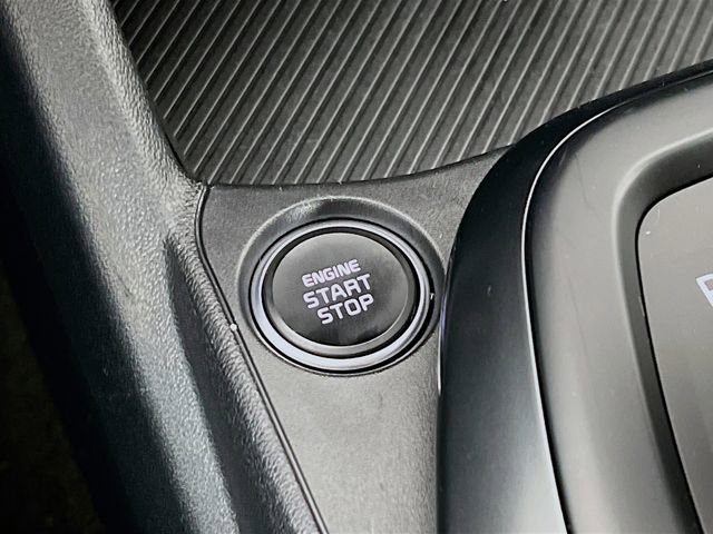 Used 2025 Kia K4 LXS image 16