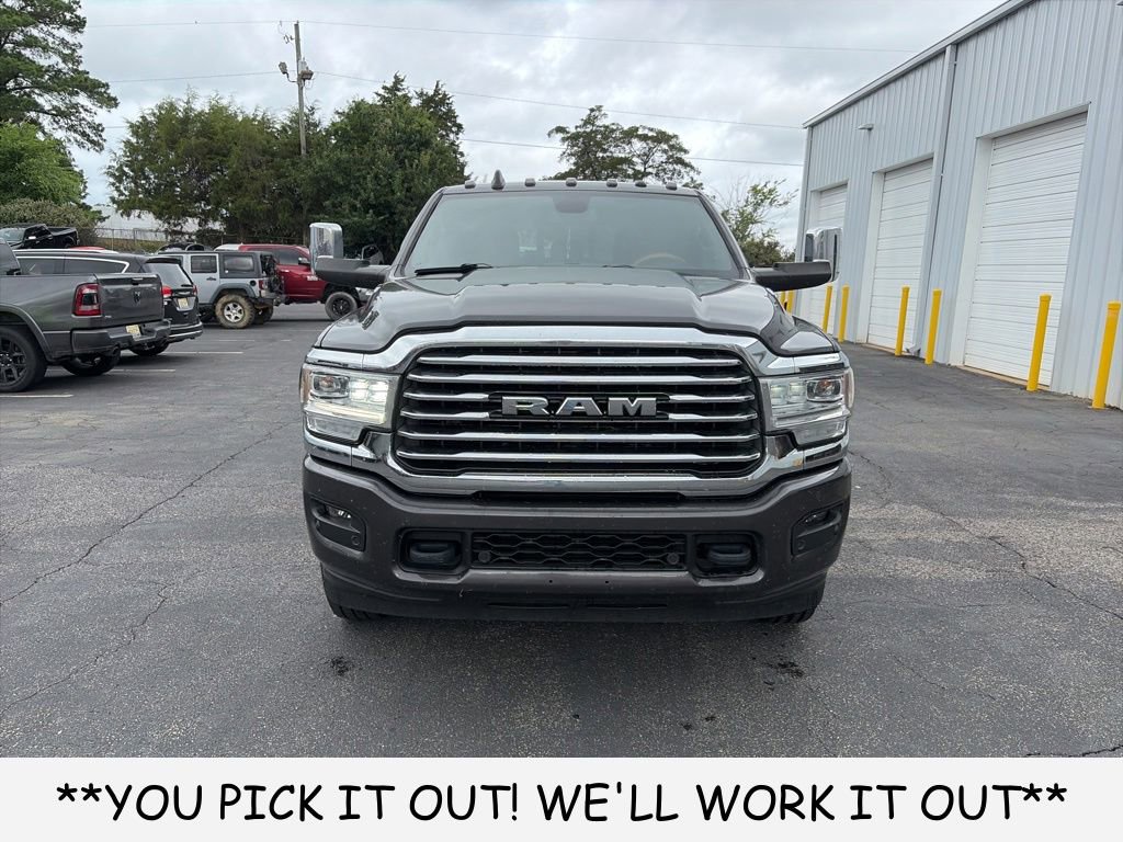 Used 2022 RAM 3500 Limited AWD/4WD image 2